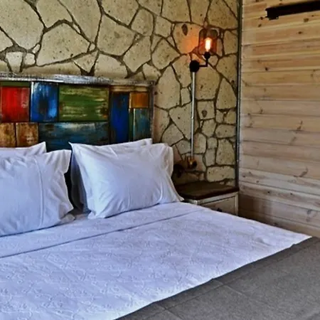 Hotel Bay C 2*