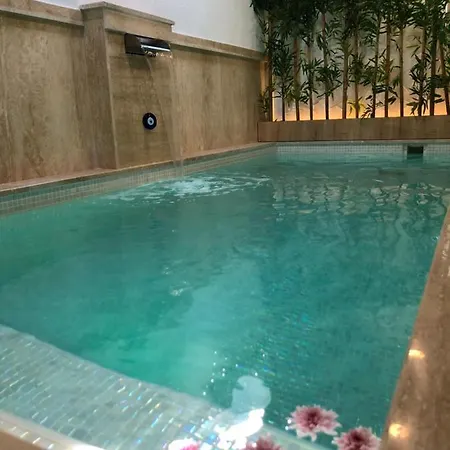 Bay C 호텔 알라카티