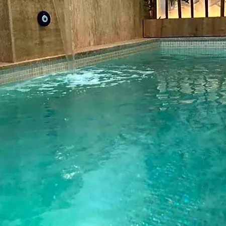 Bay C 호텔 알라카티